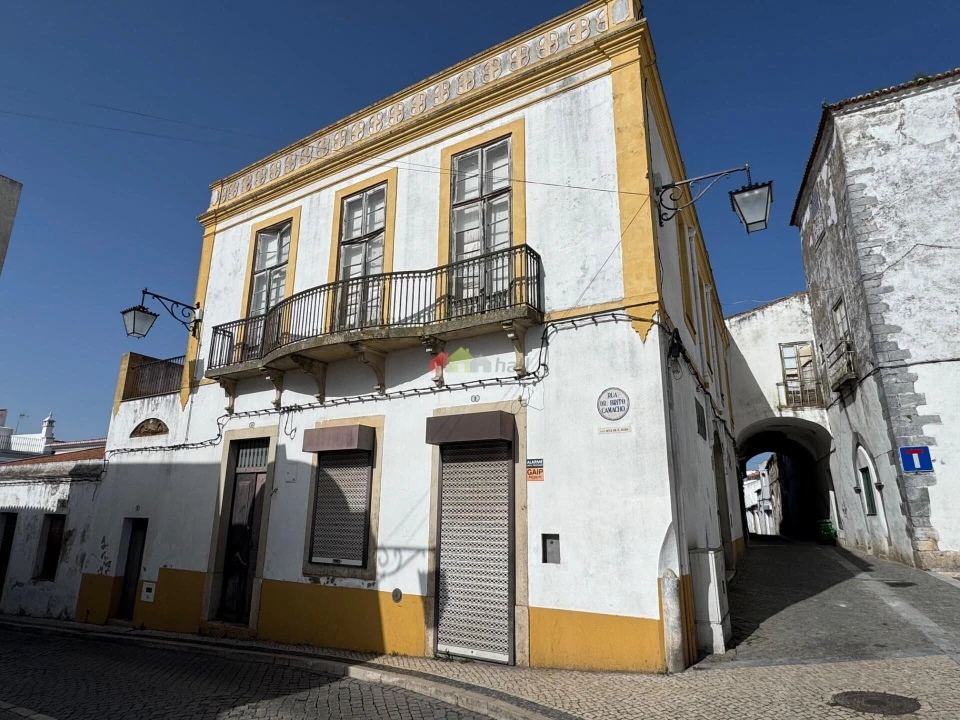 Prédio para Venda em Beja (Santiago Maior e São João Baptista) Foto 1