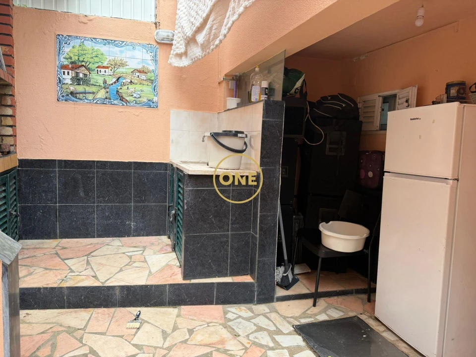 Moradia T3 para Venda em Amora Foto 10