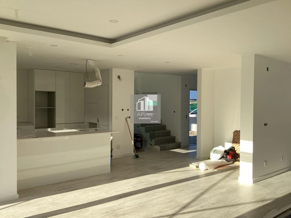 Moradia T3 para Venda em Charneca de Caparica e Sobreda Foto 20