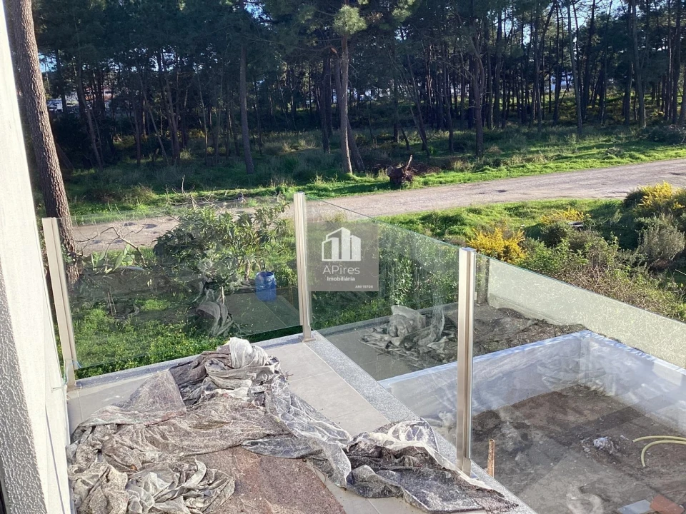 Moradia T3 para Venda em Charneca de Caparica e Sobreda Foto 48