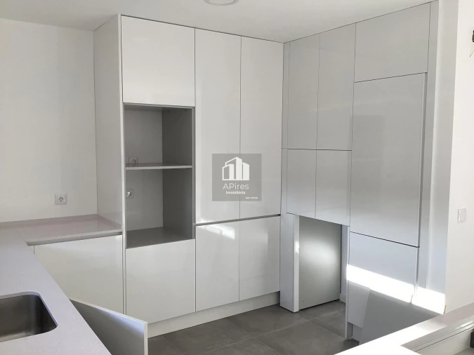 Moradia T3 para Venda em Charneca de Caparica e Sobreda Foto 26