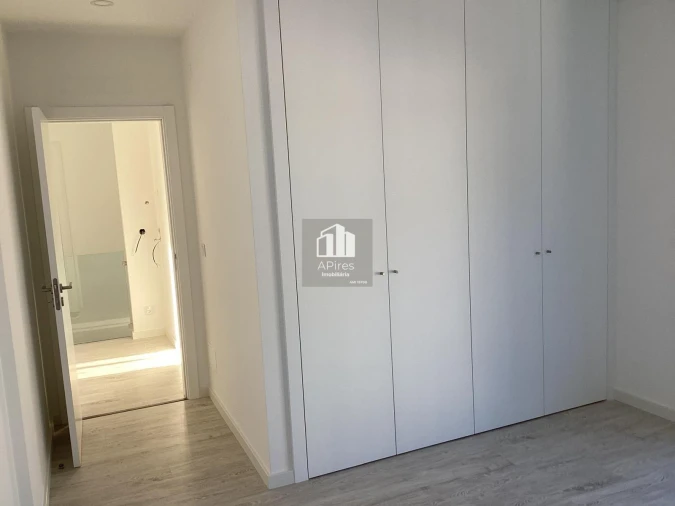 Moradia T3 para Venda em Charneca de Caparica e Sobreda Foto 57