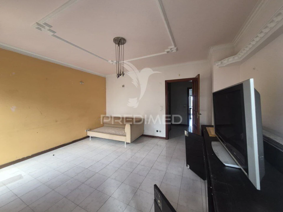 Apartamento T3 para Venda em Carregado e Cadafais Foto 2