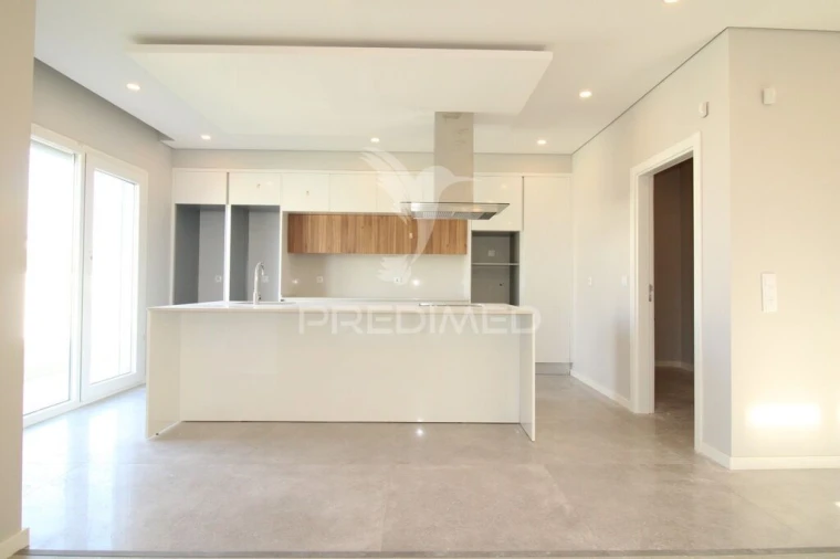 Moradia T4 para Venda em Azeitão (São Lourenço e São Simão) Foto 15