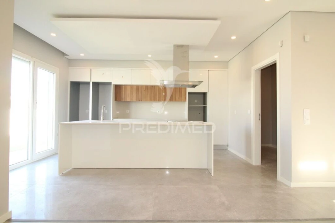 Moradia T4 para Venda em Azeitão (São Lourenço e São Simão) Foto 15