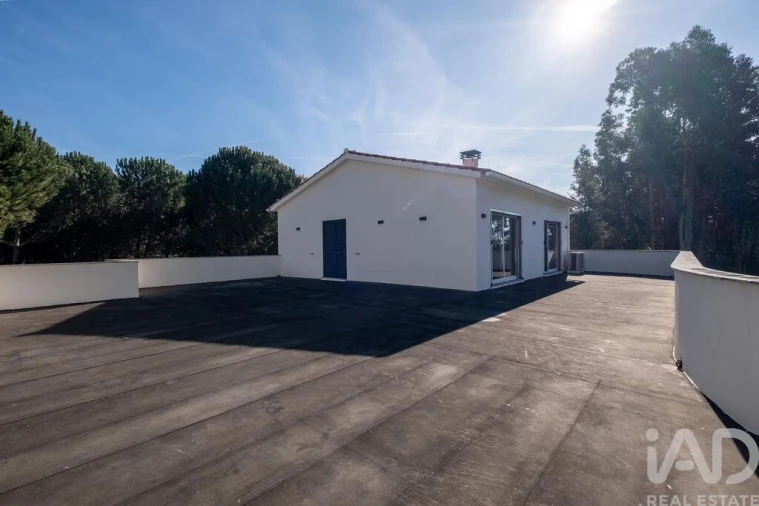 Moradia T4 para Venda em Espariz e Sinde Foto 37