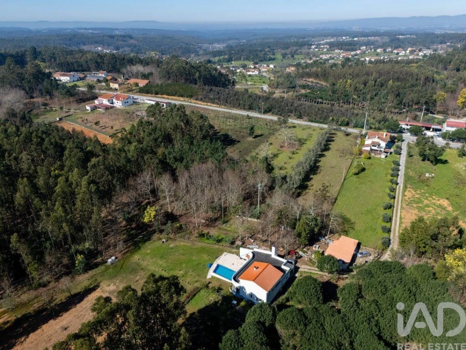 Moradia T4 para Venda em Espariz e Sinde Foto 31