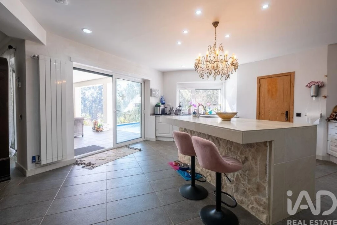 Moradia T4 para Venda em Espariz e Sinde Foto 7