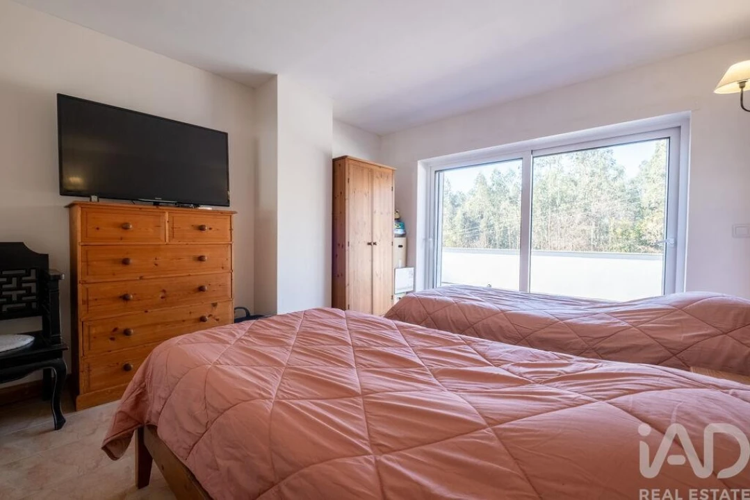 Moradia T4 para Venda em Espariz e Sinde Foto 24