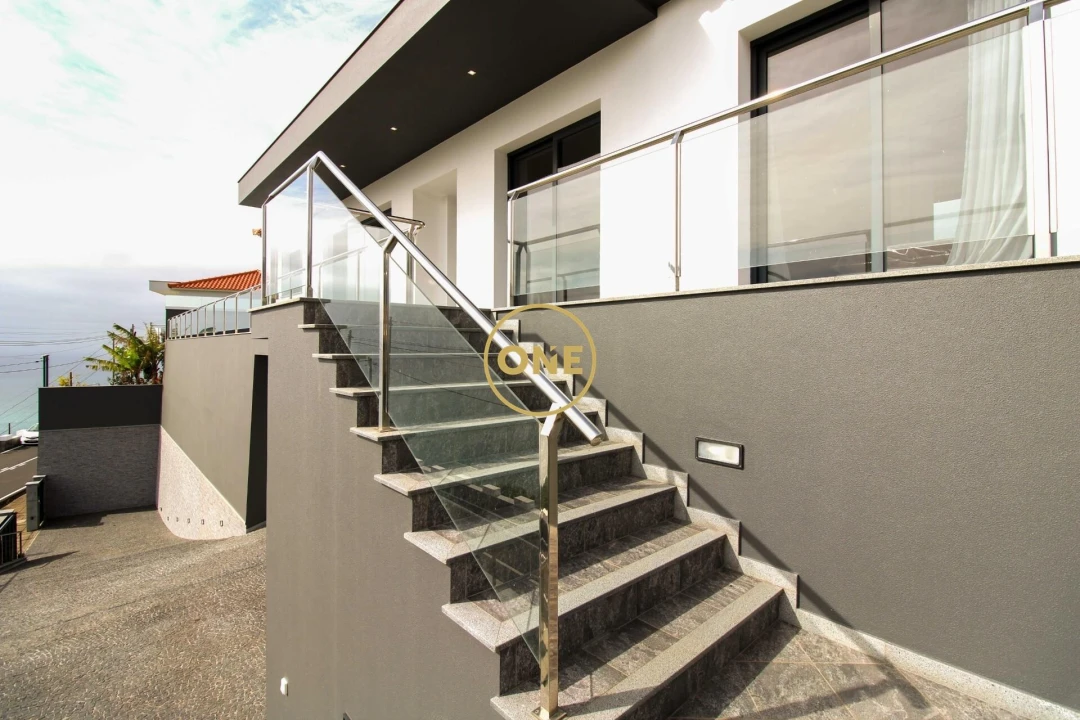 Moradia T3 para Venda em Ribeira Brava Foto 45