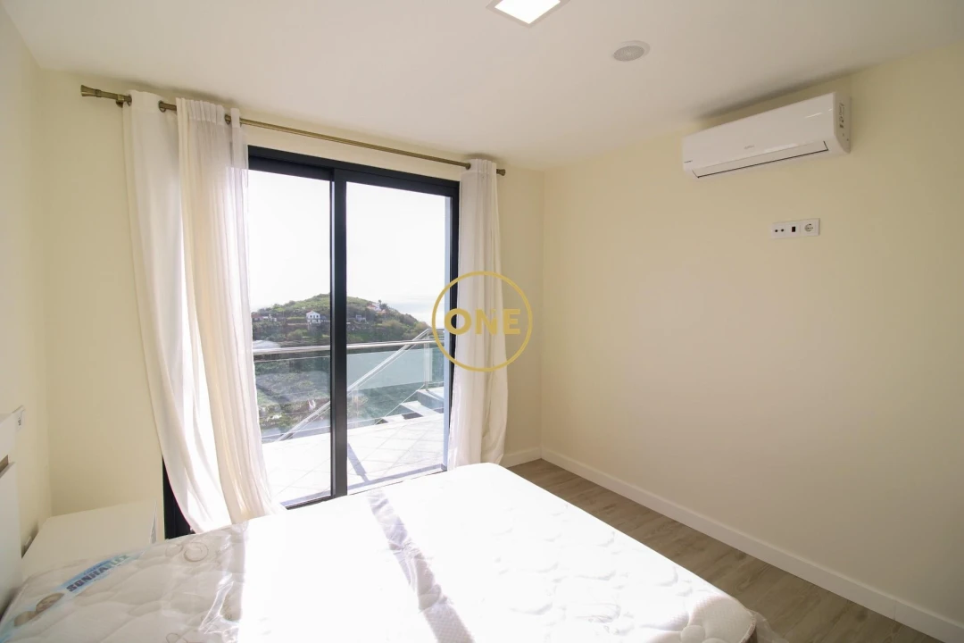 Moradia T3 para Venda em Ribeira Brava Foto 27