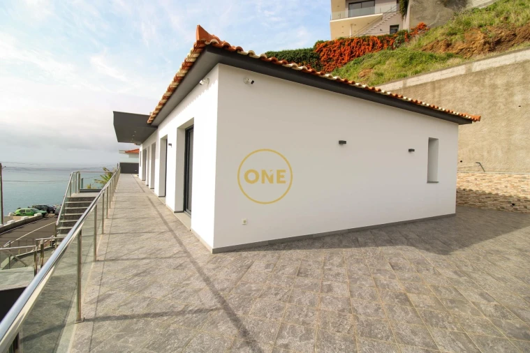 Moradia T3 para Venda em Ribeira Brava Foto 42