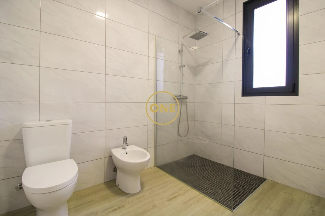 Moradia T3 para Venda em Ribeira Brava Foto 23