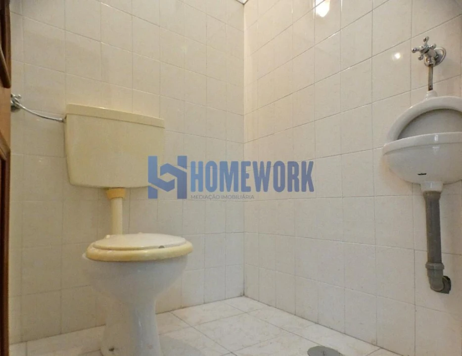 Loja para Venda em Cacém e São Marcos Foto 8