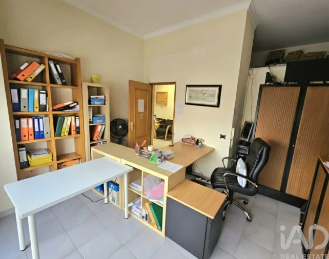 Loja para Venda em Agualva e Mira-Sintra