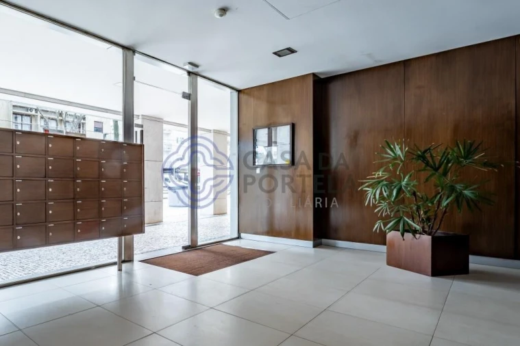 Apartamento T1 para Venda em Santa Marinha e São Pedro da Afurada Foto 3