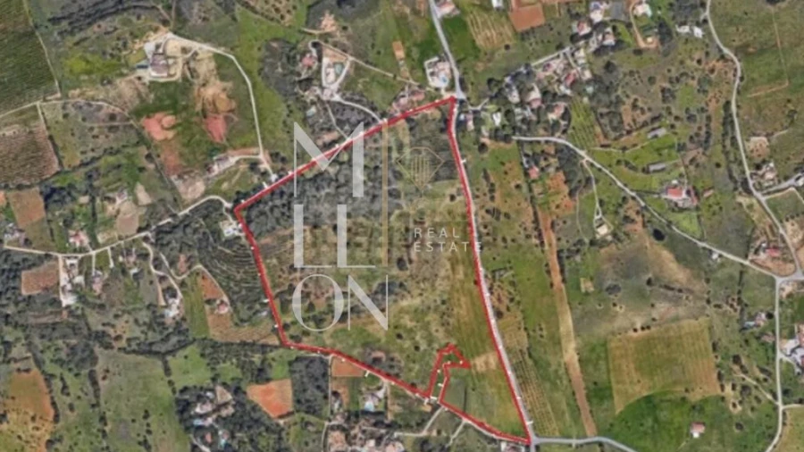 Quinta T4 para Venda em Lagoa e Carvoeiro
