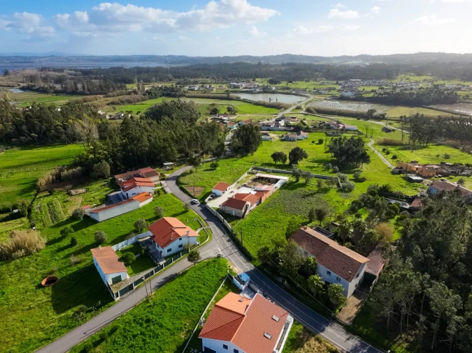 Moradia T3 para Venda em Maiorca Foto 23