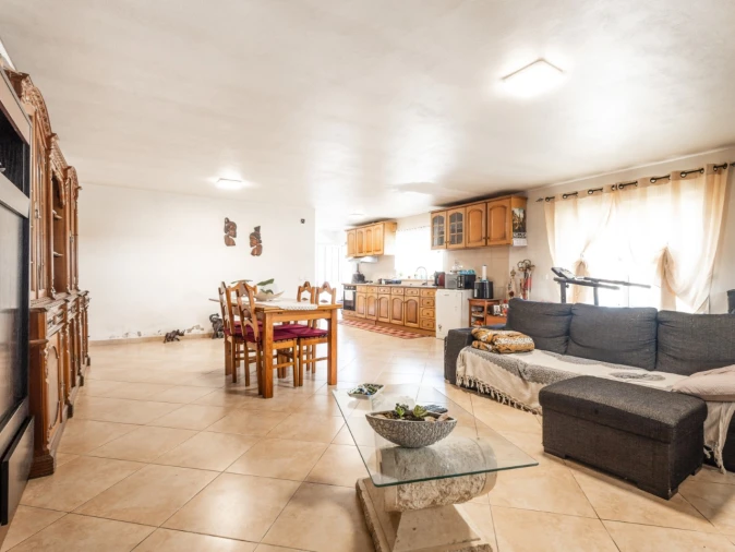 Moradia T3 para Venda em Maiorca Foto 11