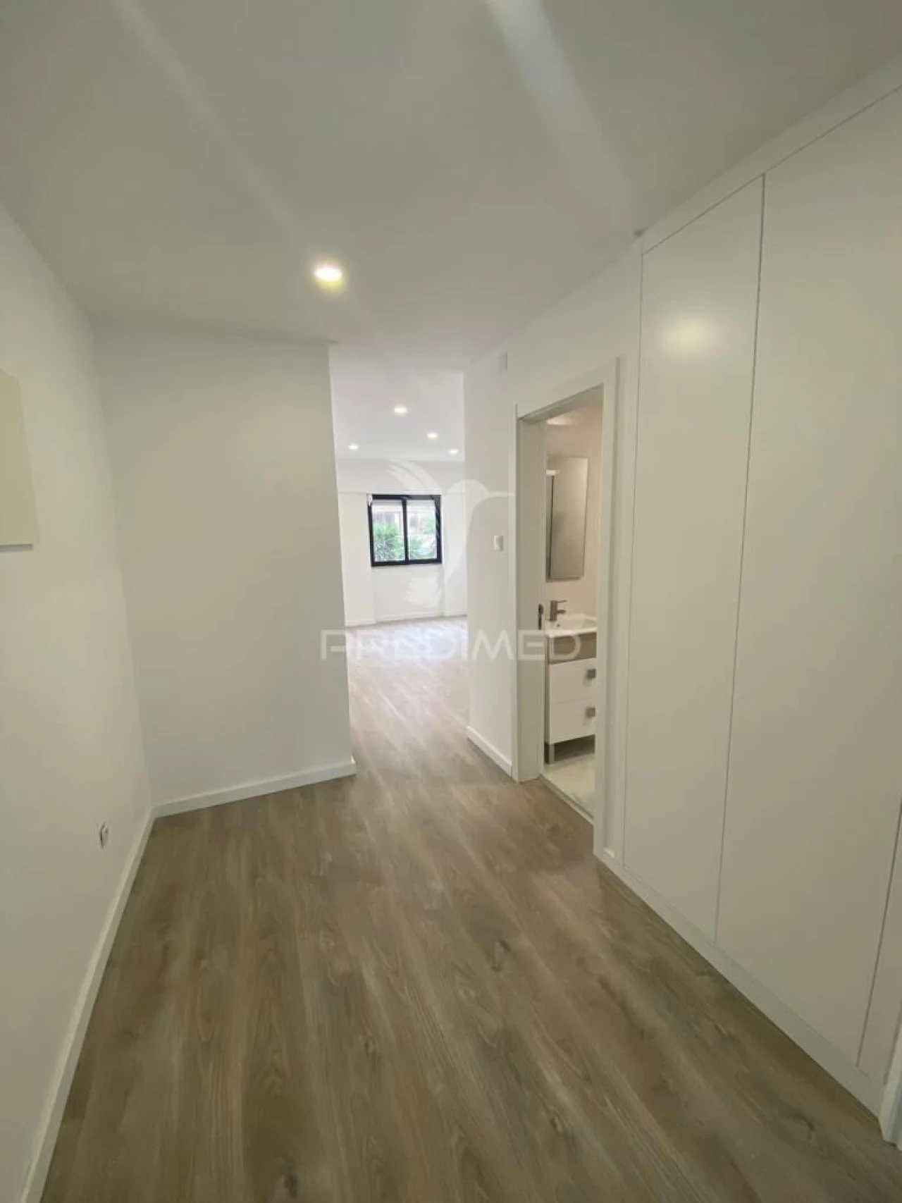 Apartamento T2 para Venda em Barreiro e Lavradio Foto 12