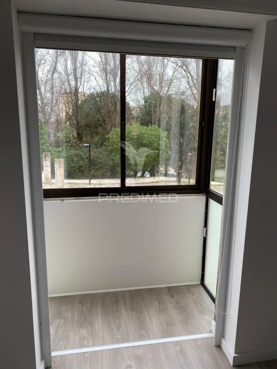 Apartamento T2 para Venda em Barreiro e Lavradio Foto 10