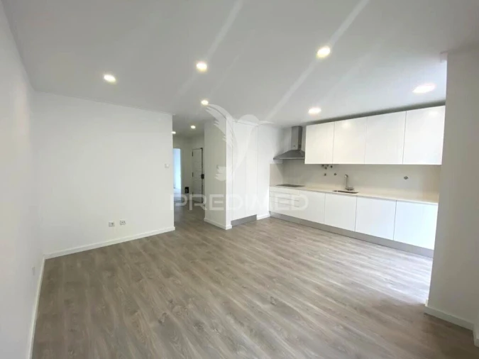 Apartamento T2 para Venda em Barreiro e Lavradio Foto 6