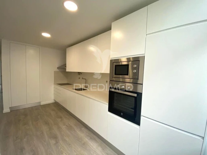 Apartamento T2 para Venda em Barreiro e Lavradio Foto 2