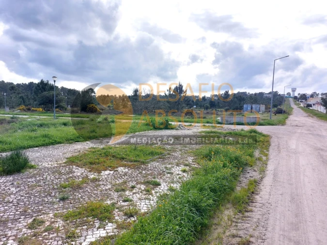 Terreno para Venda em Quinta do Conde Foto 1