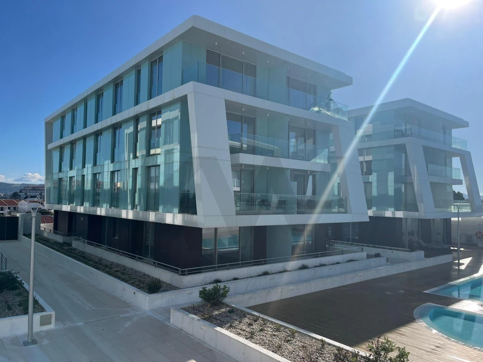 Apartamento T1 para Venda em São Martinho do Porto Foto 1
