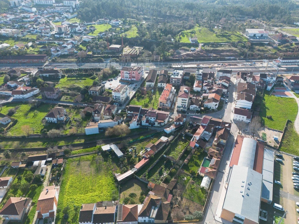 Moradia T3 para Venda em Pampilhosa Foto 52