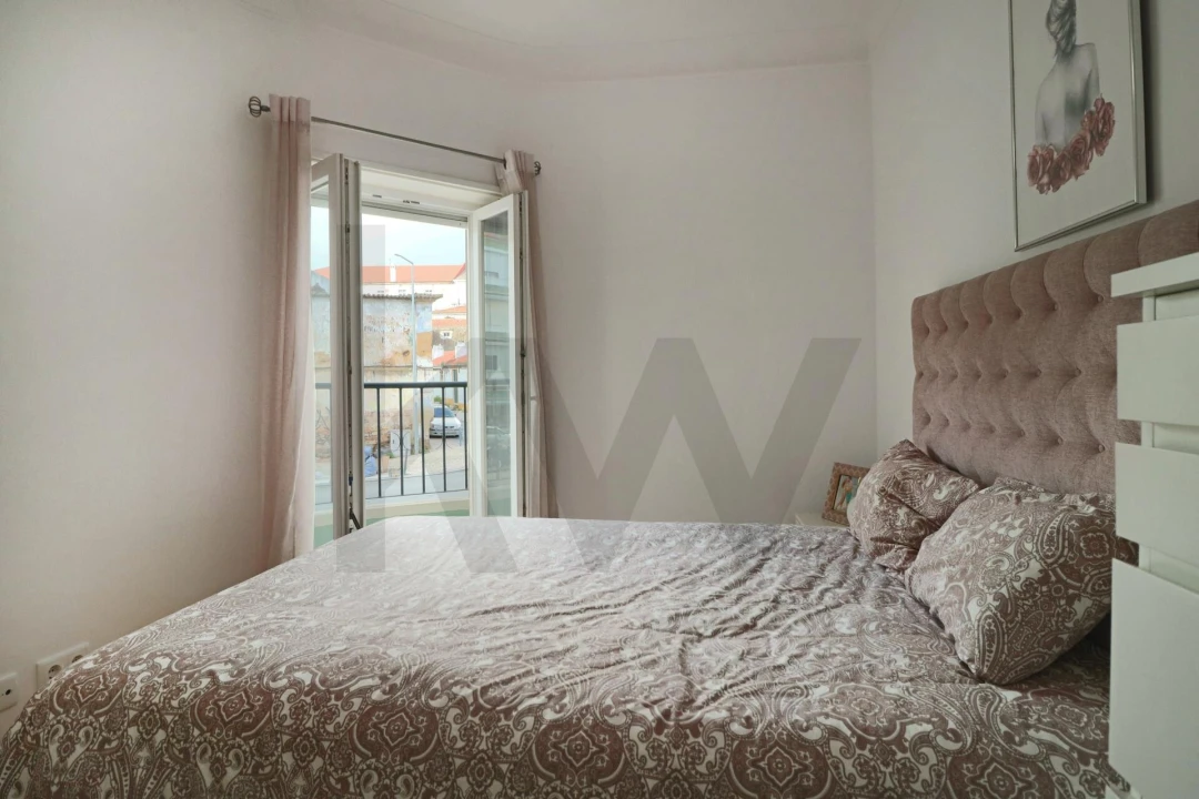 Apartamento T2 para Arrendamento em Odivelas Foto 10