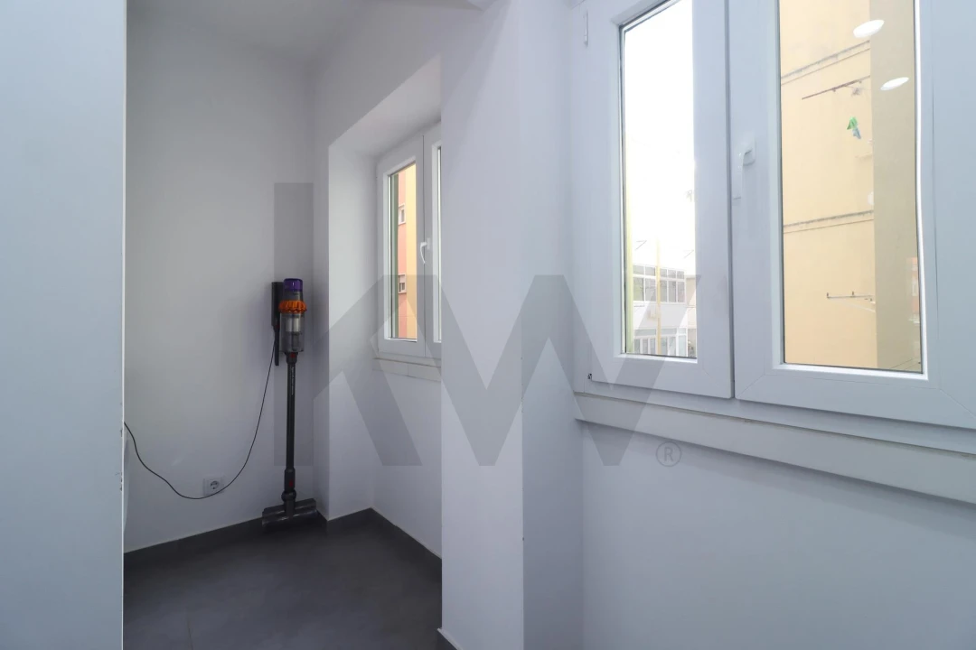 Apartamento T2 para Arrendamento em Odivelas Foto 20