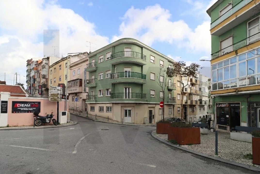 Apartamento T2 para Arrendamento em Odivelas Foto 26