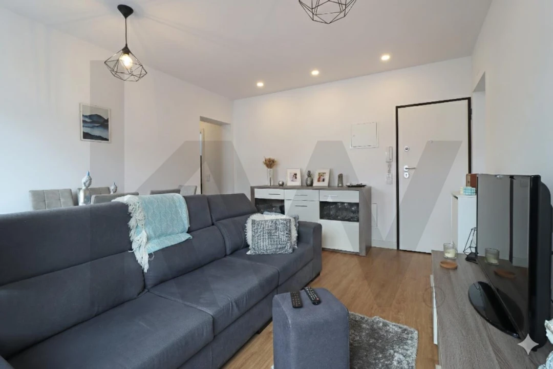 Apartamento T2 para Arrendamento em Odivelas Foto 5