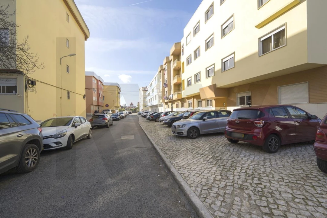 Apartamento T2 para Venda em Cascais e Estoril Foto 47