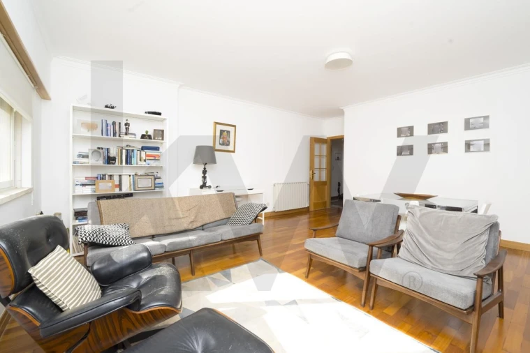 Apartamento T2 para Venda em Cascais e Estoril Foto 1