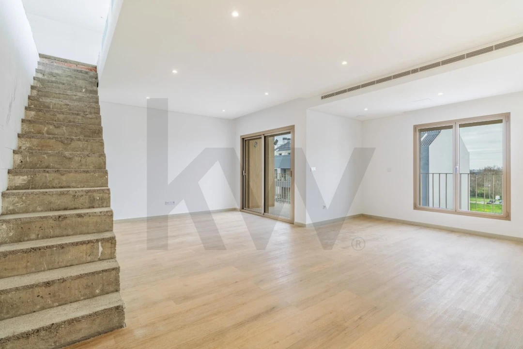 Apartamento T4 para Venda em Montijo e Afonsoeiro Foto 2