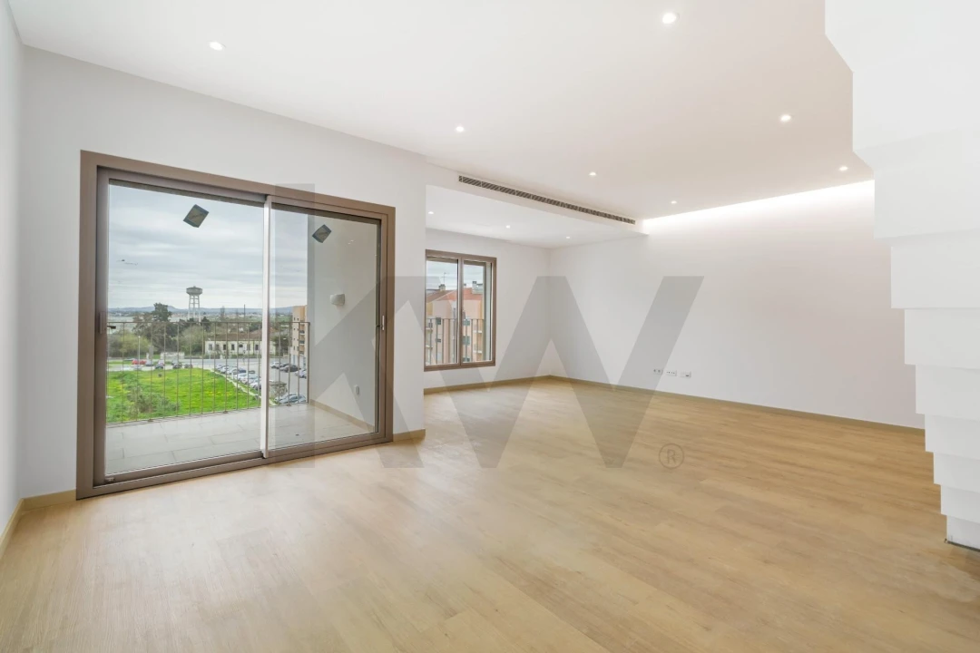 Apartamento T4 para Venda em Montijo e Afonsoeiro Foto 3