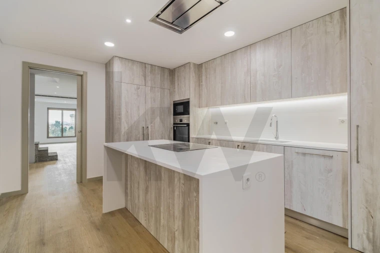 Apartamento T4 para Venda em Montijo e Afonsoeiro Foto 6