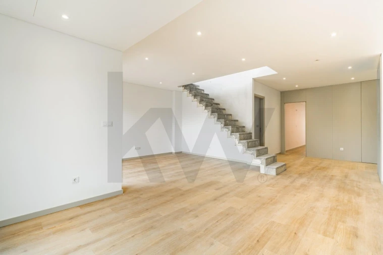 Apartamento T4 para Venda em Montijo e Afonsoeiro Foto 4