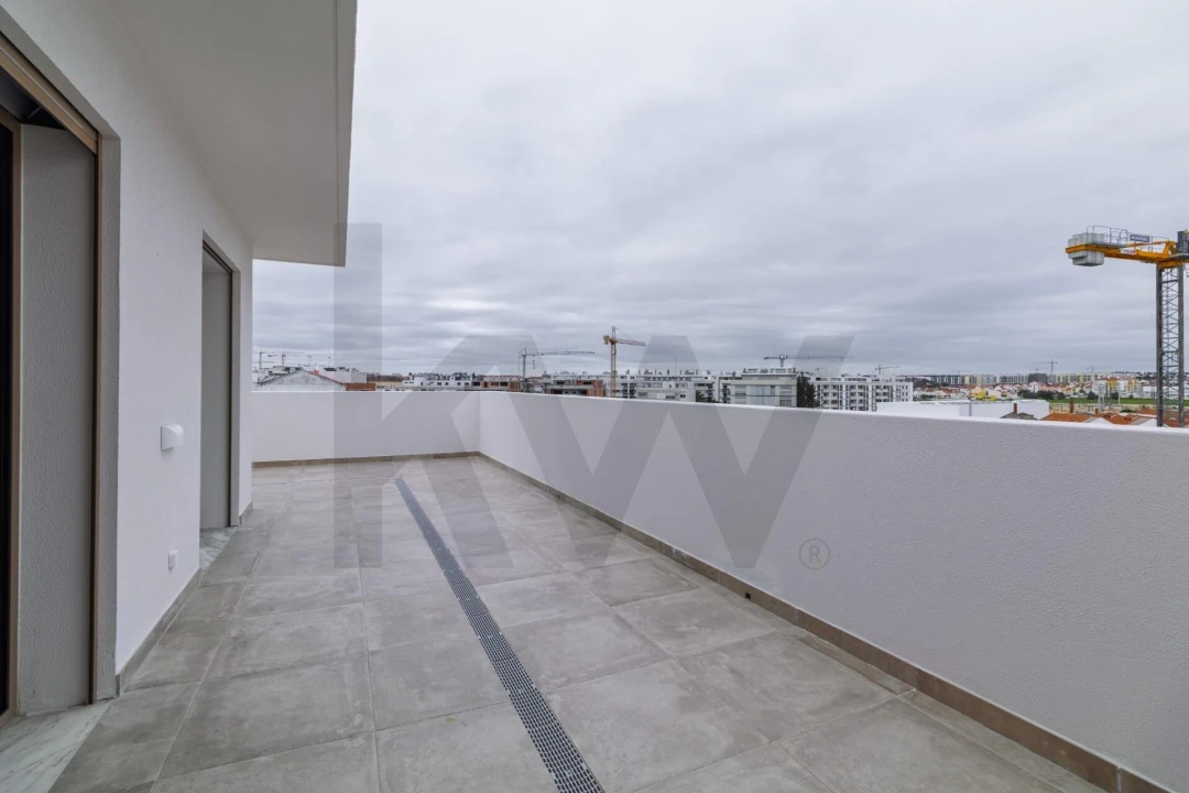 Apartamento T4 para Venda em Montijo e Afonsoeiro Foto 28