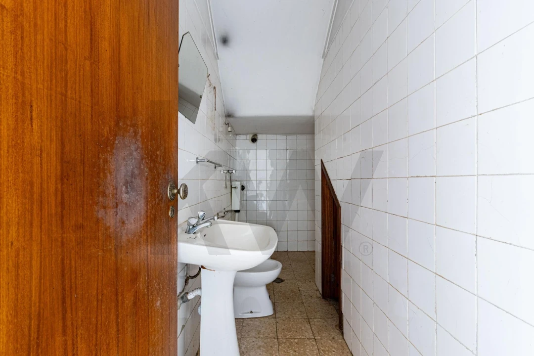 Moradia T4 para Venda em São João da Madeira Foto 8