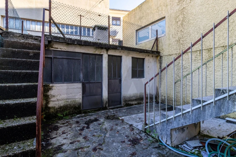 Moradia T4 para Venda em São João da Madeira Foto 24