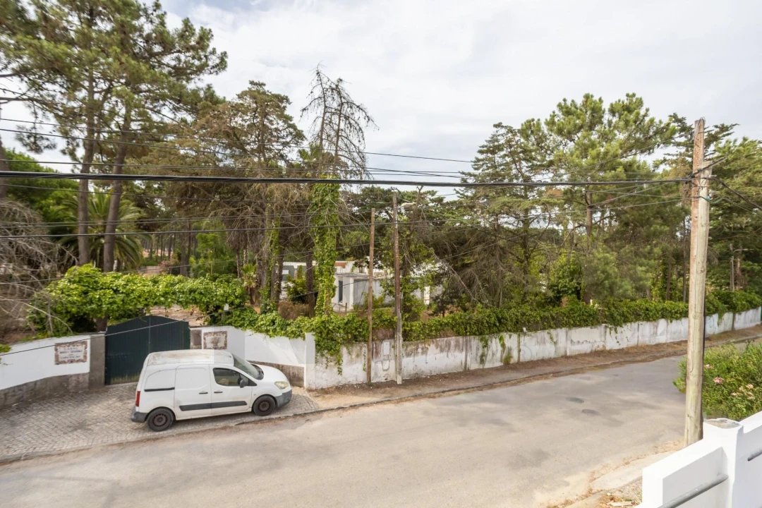 Moradia T4 para Venda em Charneca de Caparica e Sobreda Foto 40