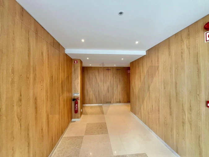 Apartamento T1 para Venda em São Martinho do Porto Foto 12
