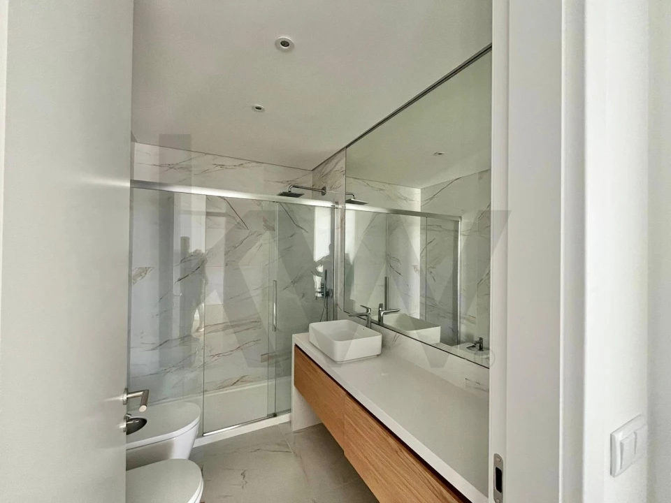 Apartamento T1 para Venda em São Martinho do Porto Foto 11