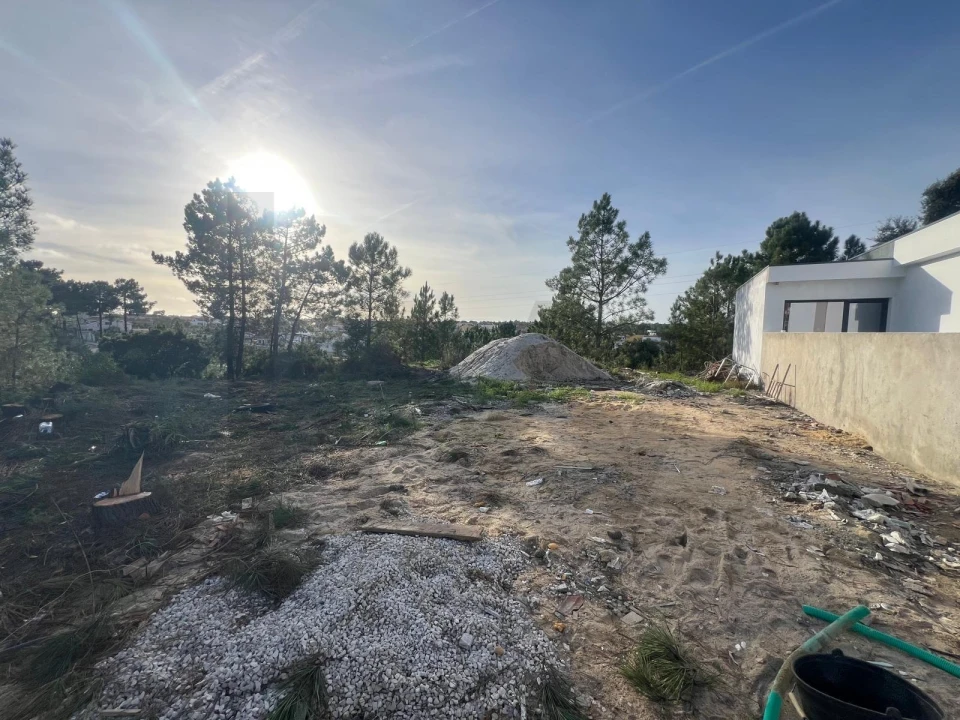 Moradia T3 para Venda em Fernao Ferro Foto 25