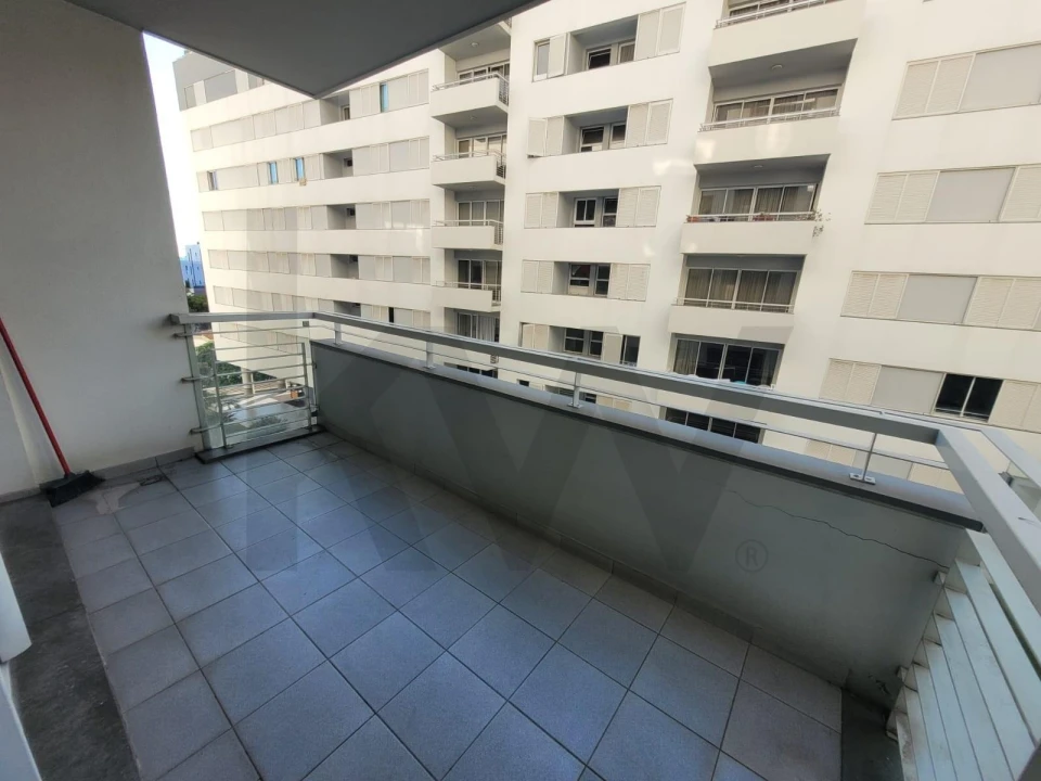 Apartamento T3 para Venda em Funchal (São Pedro) Foto 35