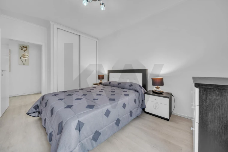 Apartamento T3 para Venda em Ribeira Brava Foto 13