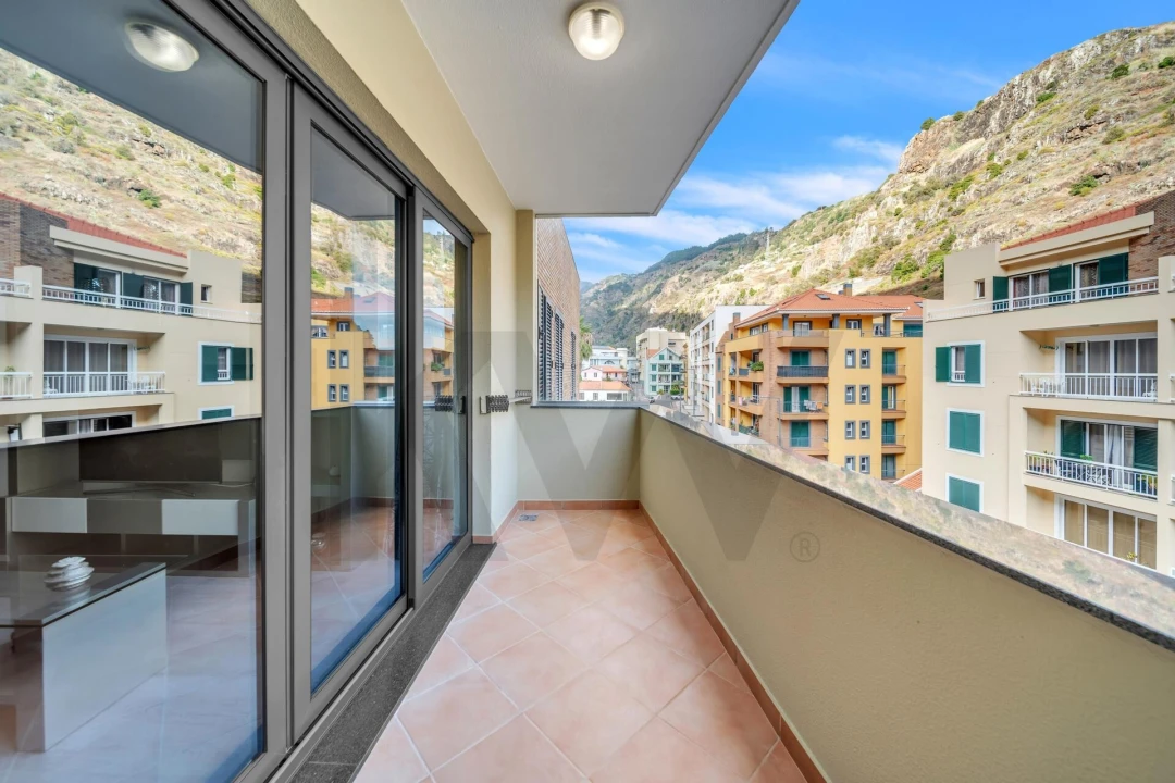 Apartamento T3 para Venda em Ribeira Brava Foto 31
